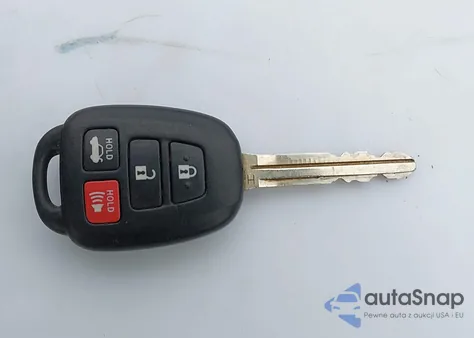 2015 Toyota Corolla Le из США, поврежденный, VIN 5YFBURHE0FP200649